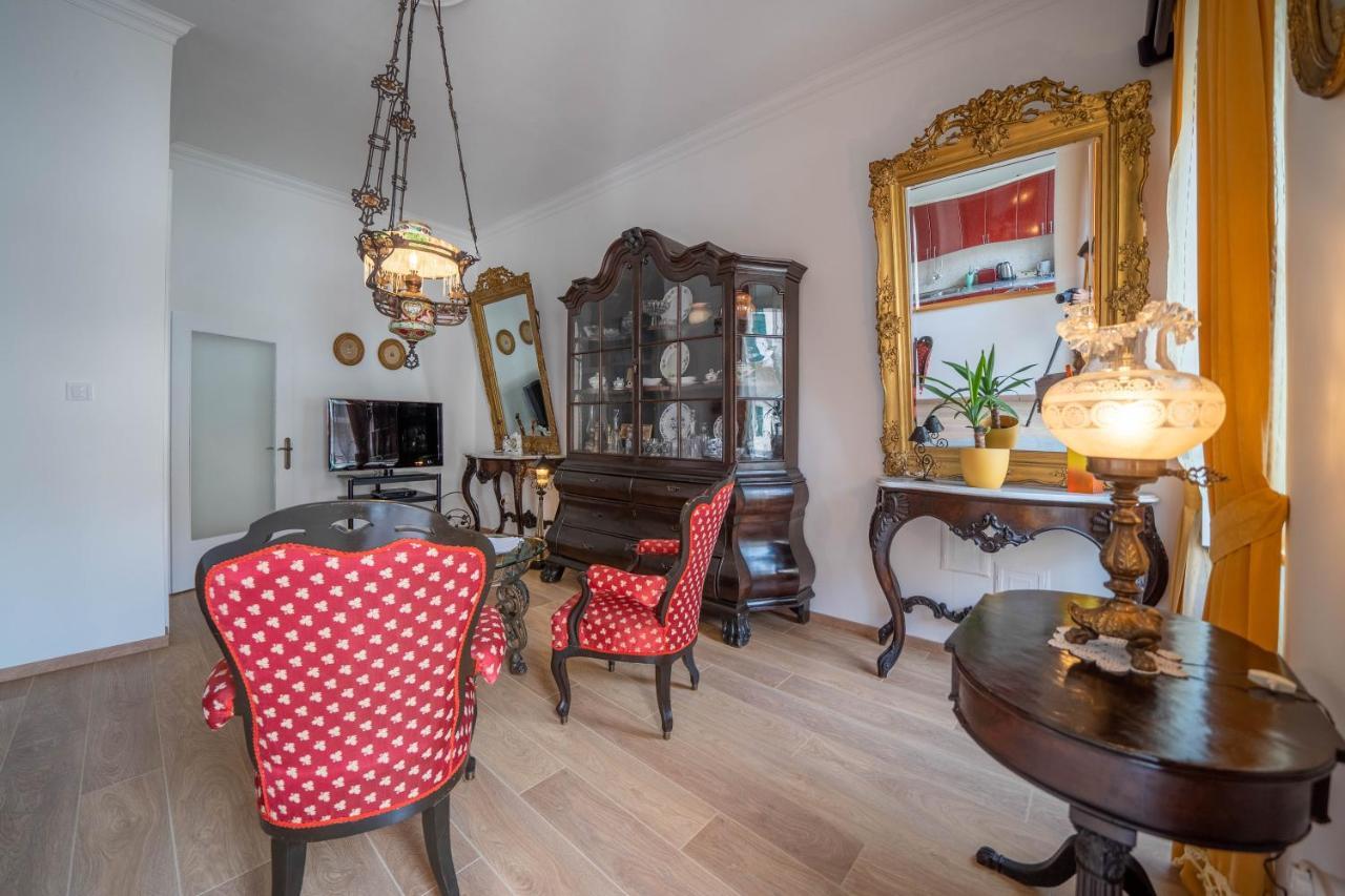 Main Square View Apartment Kotor Ngoại thất bức ảnh
