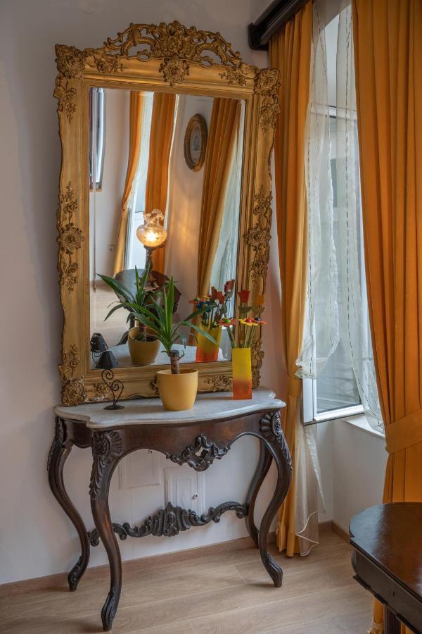 Main Square View Apartment Kotor Ngoại thất bức ảnh