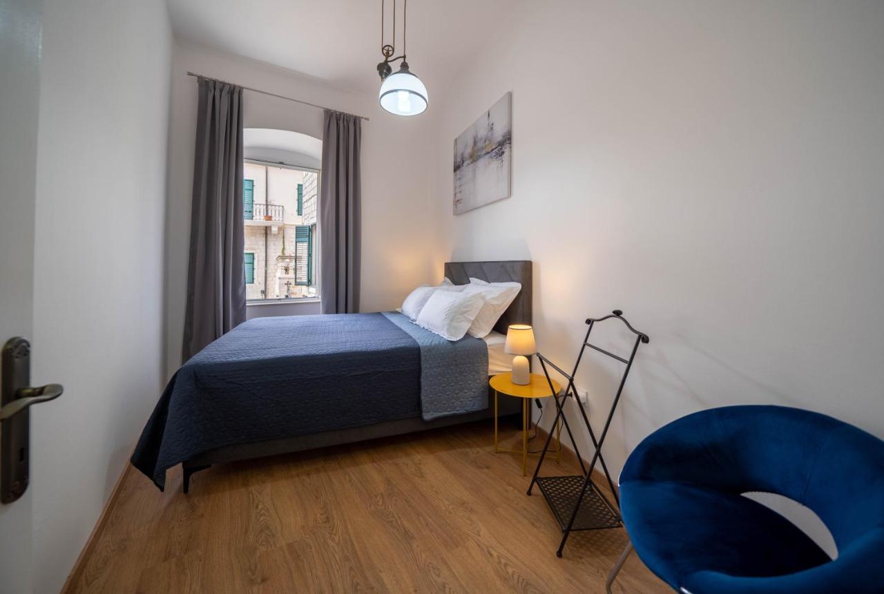 Main Square View Apartment Kotor Ngoại thất bức ảnh