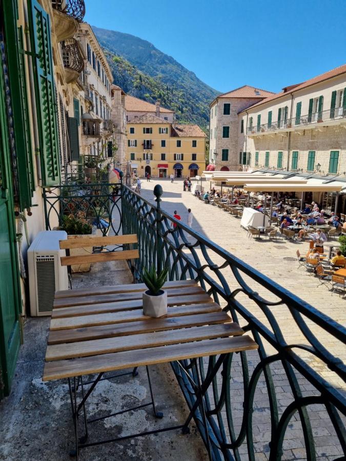 Main Square View Apartment Kotor Ngoại thất bức ảnh