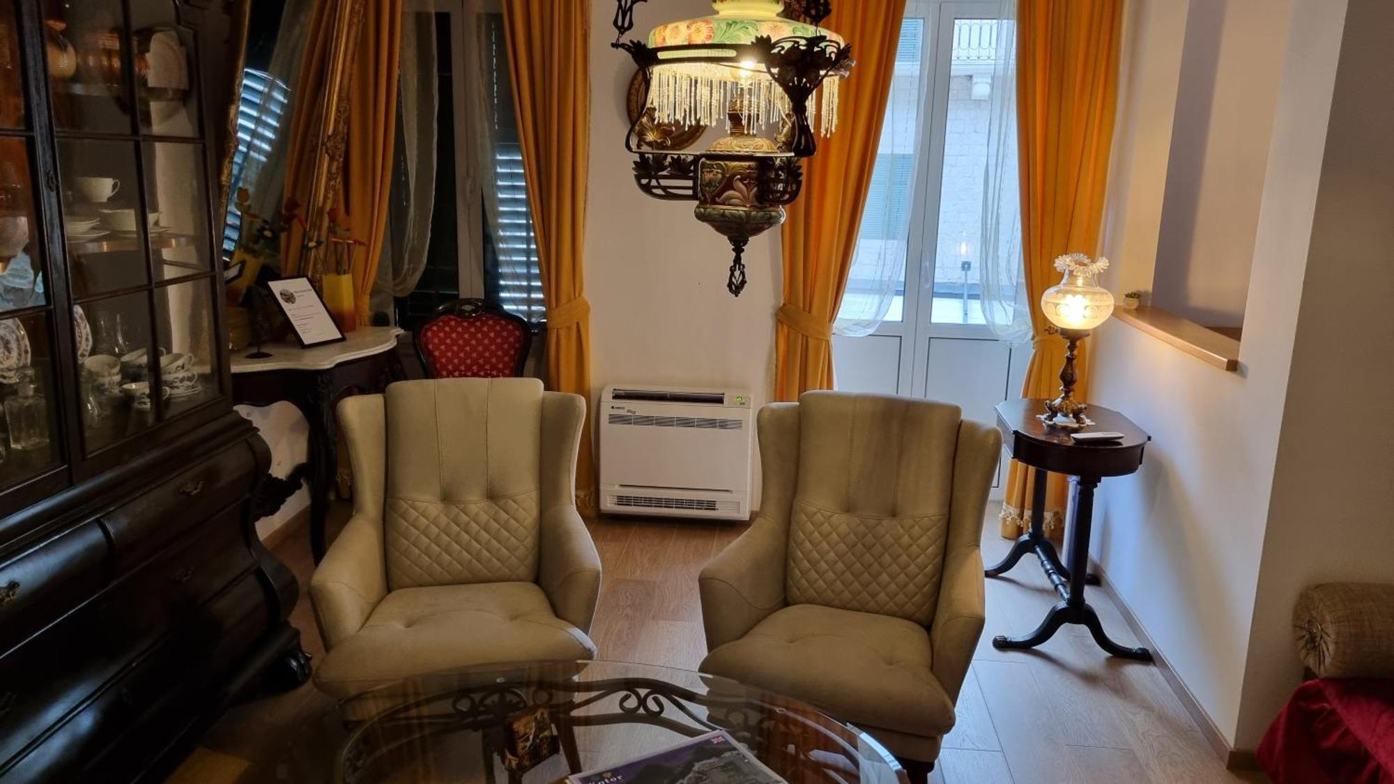Main Square View Apartment Kotor Ngoại thất bức ảnh